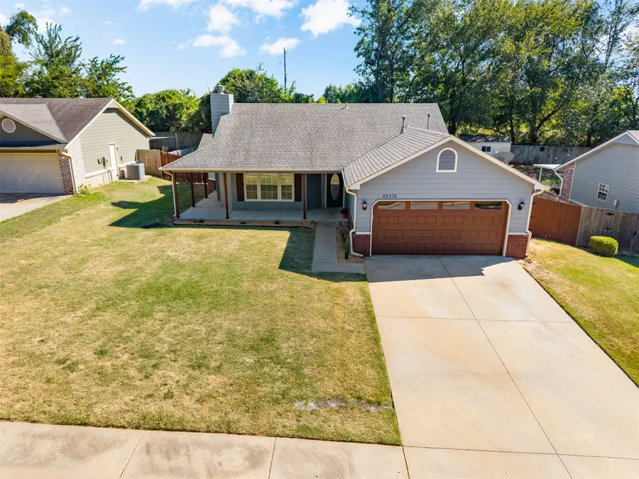 29574 E 160th Street S, Coweta, OK 74429 - #2