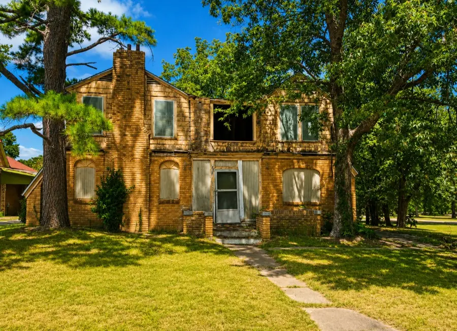 903 EW Sunset Drive, Wewoka, OK 74884 - #2