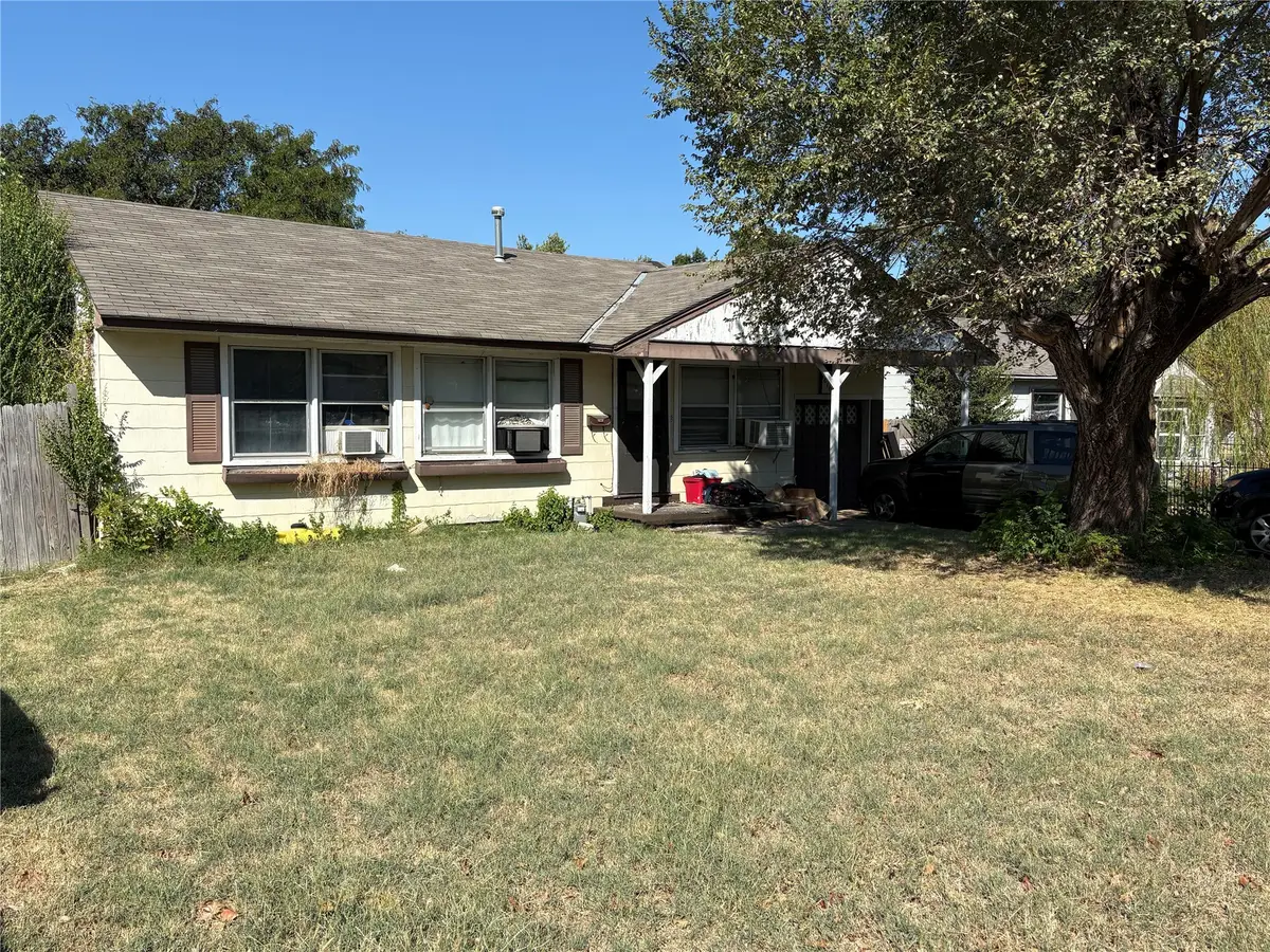 1811 Armstrong, Bartlesville, OK 74003 - #1