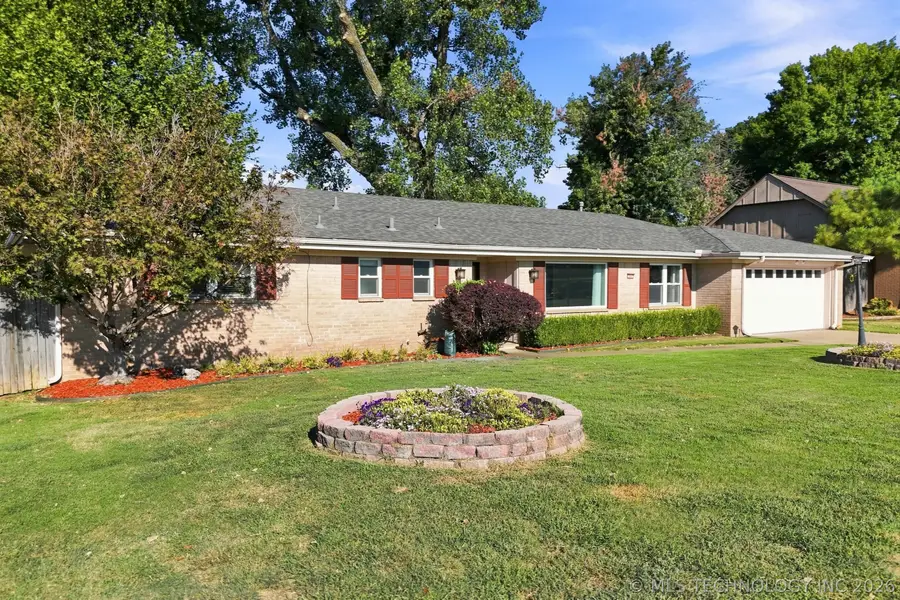 3642 S Hudson Avenue, Tulsa, OK 74135 - #2