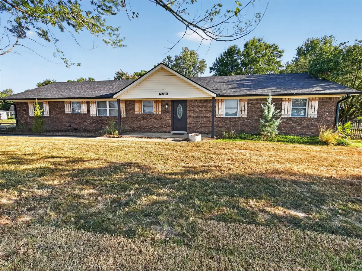 24304 E 111th Street S, Broken Arrow, OK 74014 - #1