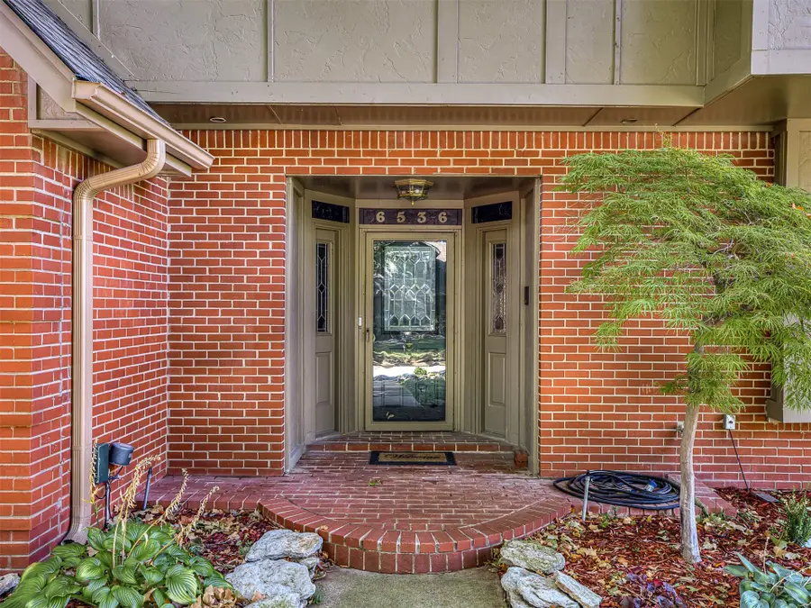 6536 E 85th Street, Tulsa, OK 74133 - #2
