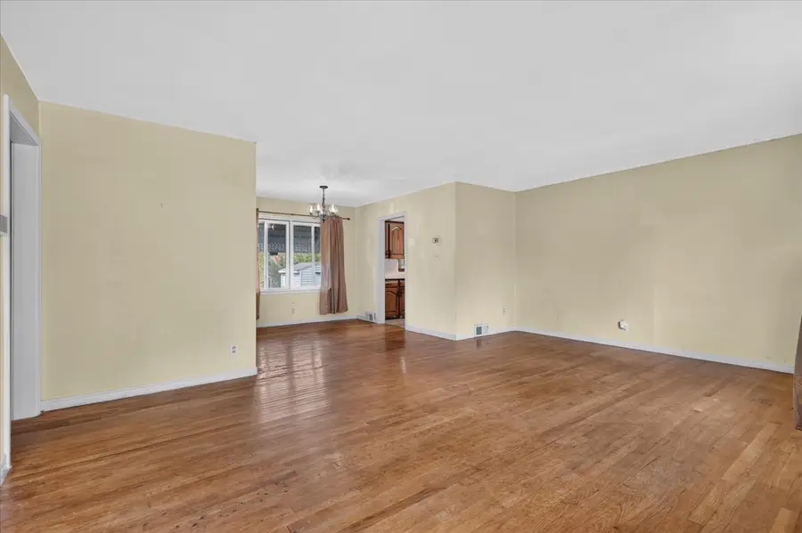 1841 S Armstrong Avenue, Bartlesville, OK 74003 - #3