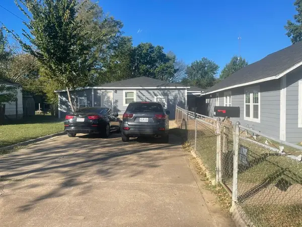 1004 N Delaware Avenue, Tulsa, OK 74110