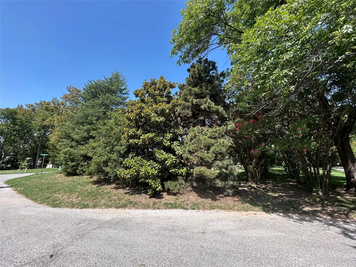 4727 S Yorktown Place, Tulsa, OK 74105 - #1