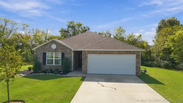 1425 N 82nd Street, Broken Arrow, OK 74014
