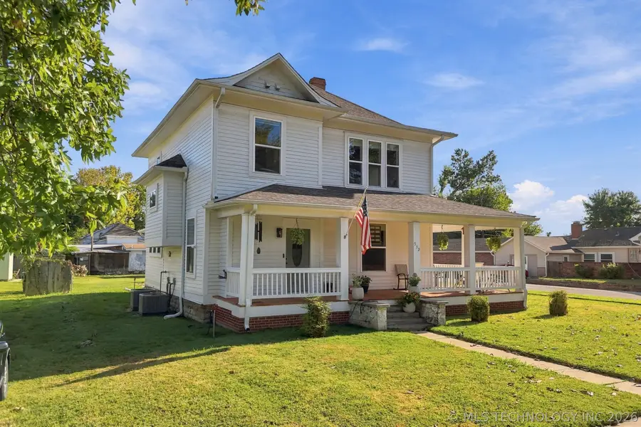 332 E 4th Street, Claremore, OK 74017 - #2