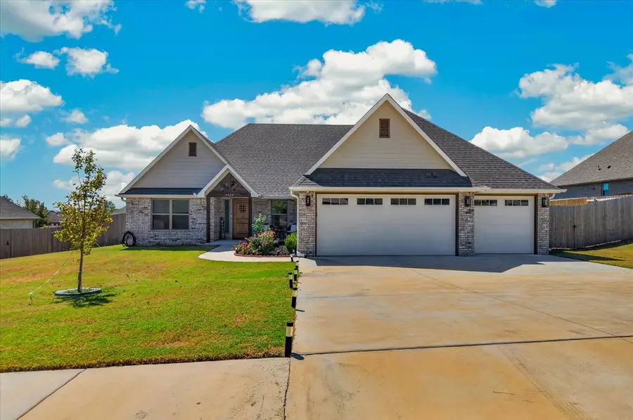 5523 Aspen Avenue, Bartlesville, OK 74006 - #2