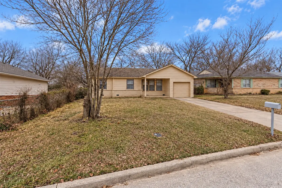 158 W 49th Place, Tulsa, OK 74126 - #1