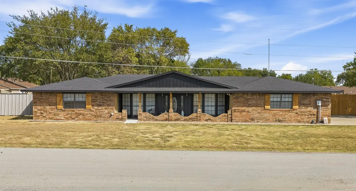 1370 Lincoln, Healdton, OK 73438 - #1