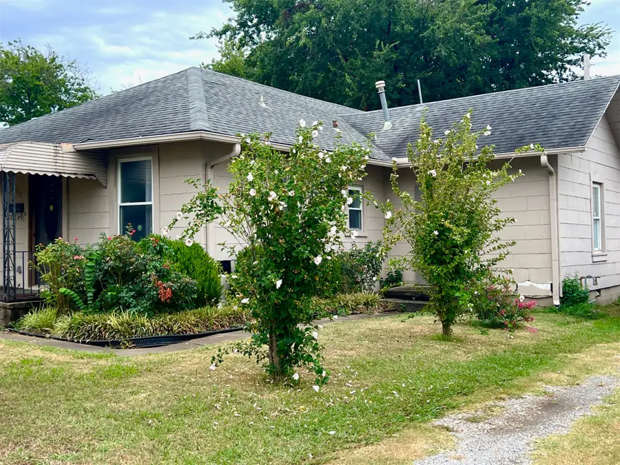 2532 E 7th Street, Tulsa, OK 74104 - #2
