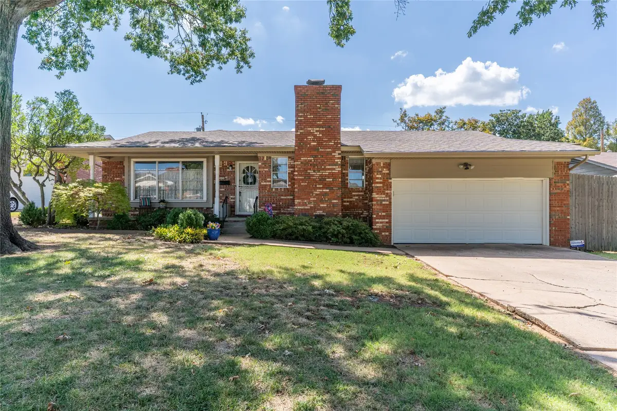 5428 E 24th Street, Tulsa, OK 74114 - #1