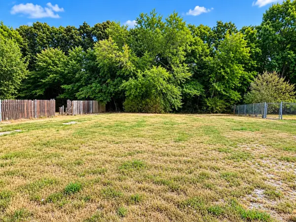 1304 John Road, Ardmore, OK 73401