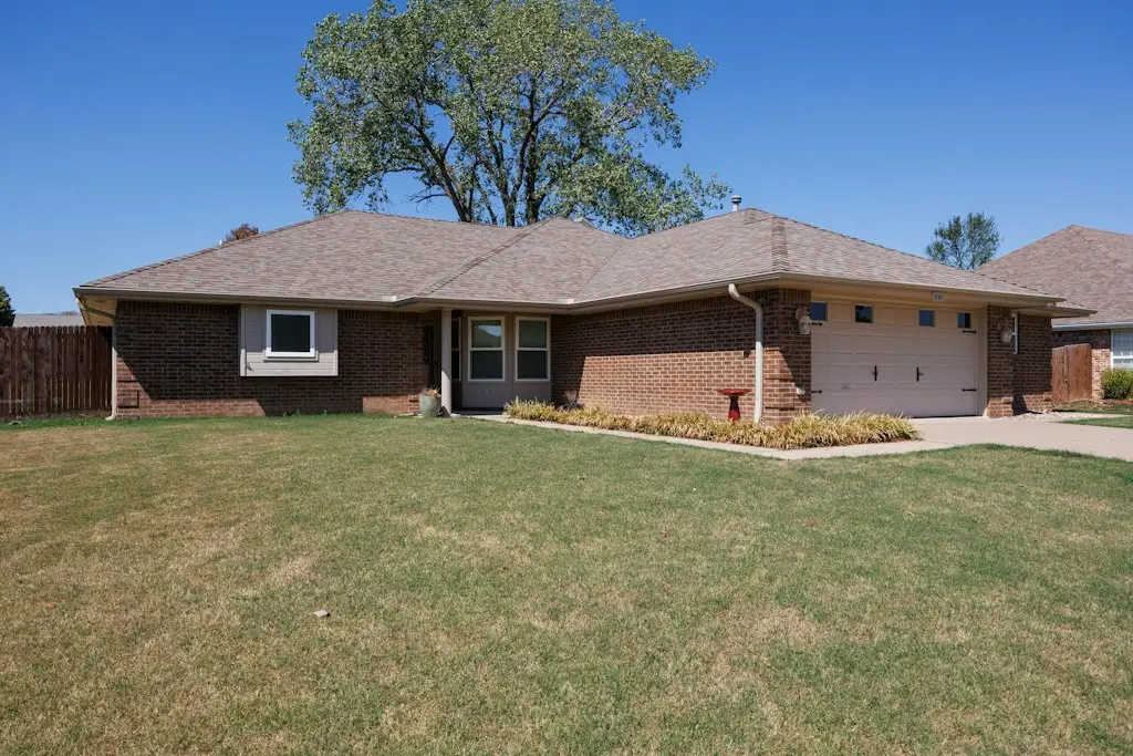 1233 Arbor Drive, Bartlesville, OK 74006 - #1