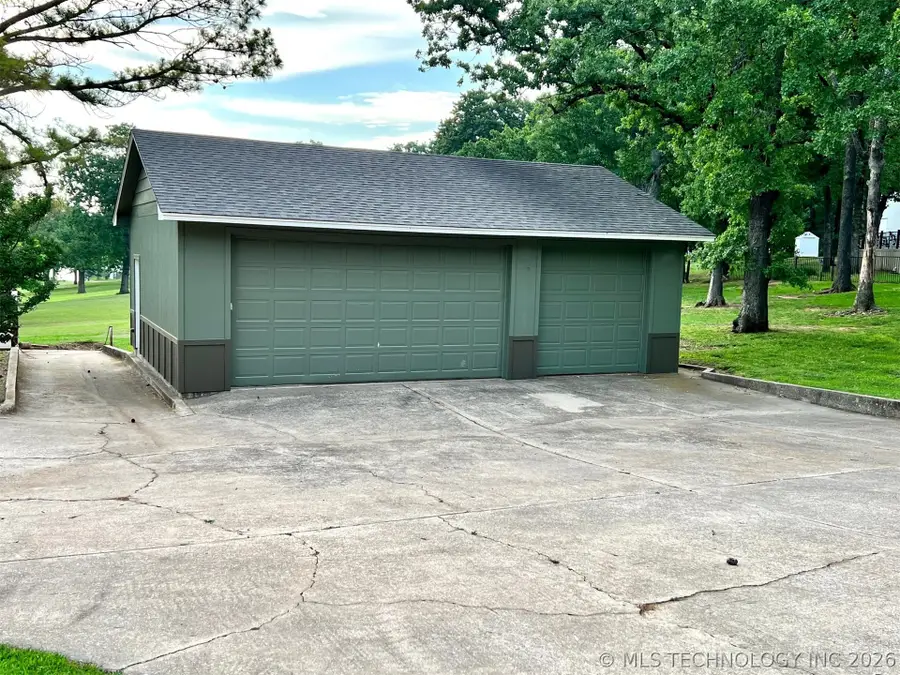 6800 Magnolia Drive, Kingston, OK 73439 - #2