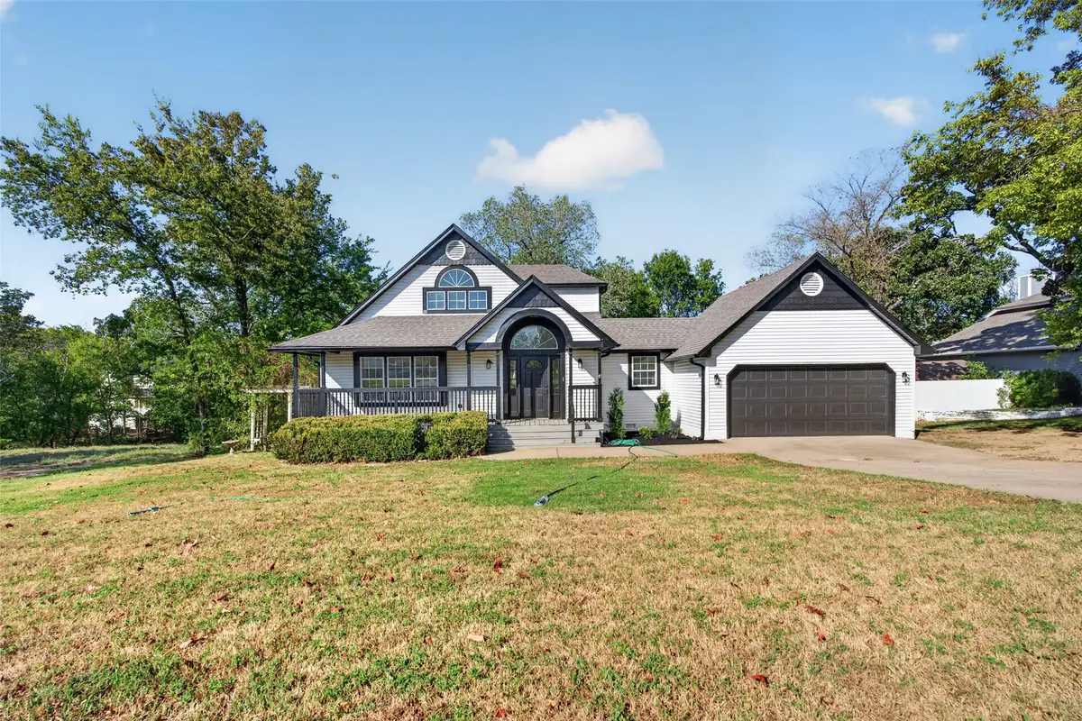 18641 Woodbriar Lane, Catoosa, OK 74015 - #1