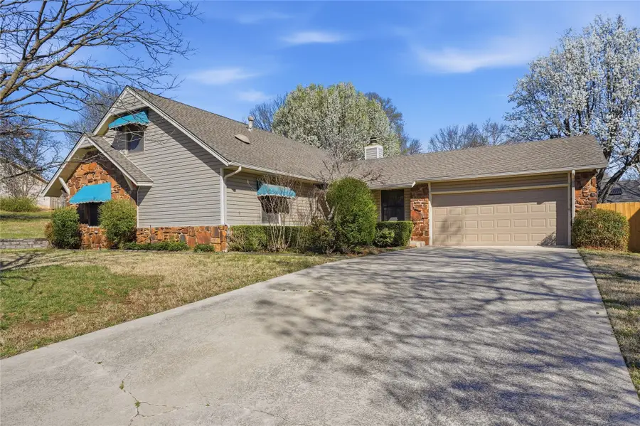 1711 Valley Road, Sapulpa, OK 74066 - #2