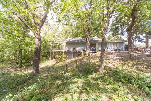 118 S Indian Hill Road, Ponca City, OK 74604