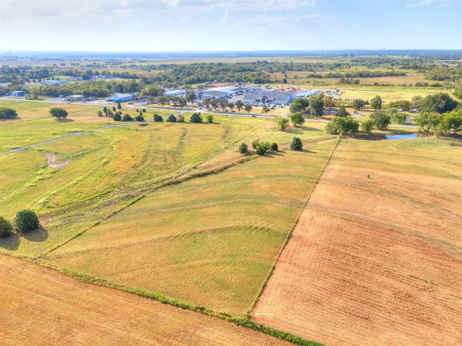 2149 NE 1st Street, Pryor, OK 74361 - #3