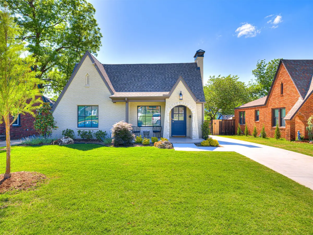 1540 S Columbia Place, Tulsa, OK 74104 - #1