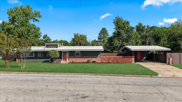 5803 E 25th Place, Tulsa, OK 74114