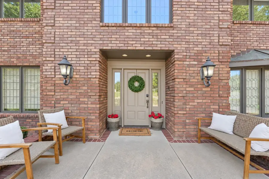 601 Oakridge Drive, Bartlesville, OK 74006 - #3