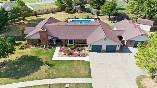 1505 Merlin Circle, Pryor, OK 74361
