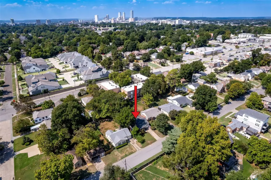 1634 S Lewis Place, Tulsa, OK 74104 - #2