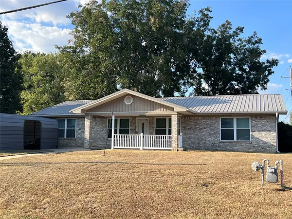 701 NW F Street, Stigler, OK 74462