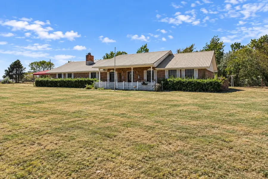 226 Cordell, Colbert, OK 74733 - #3