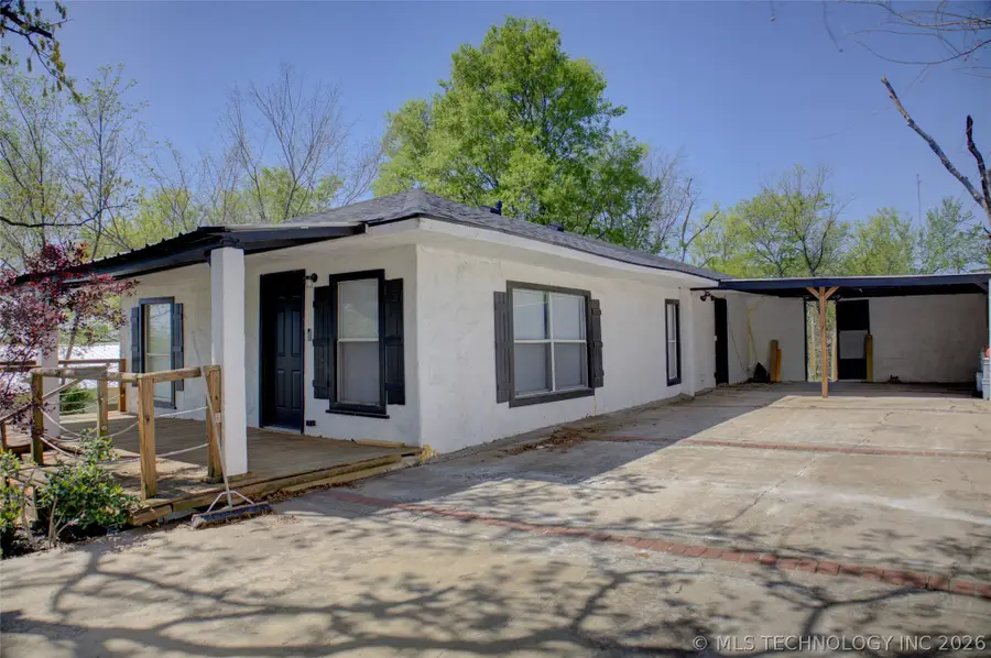 3604 S 28th West Avenue, Tulsa, OK 74107 - #2