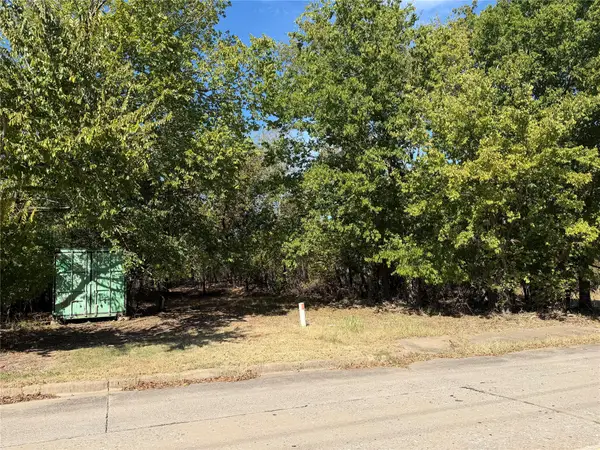 11 E Washington Avenue, McAlester, OK 74501