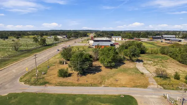 E 151st Street S, Bixby, OK 74008
