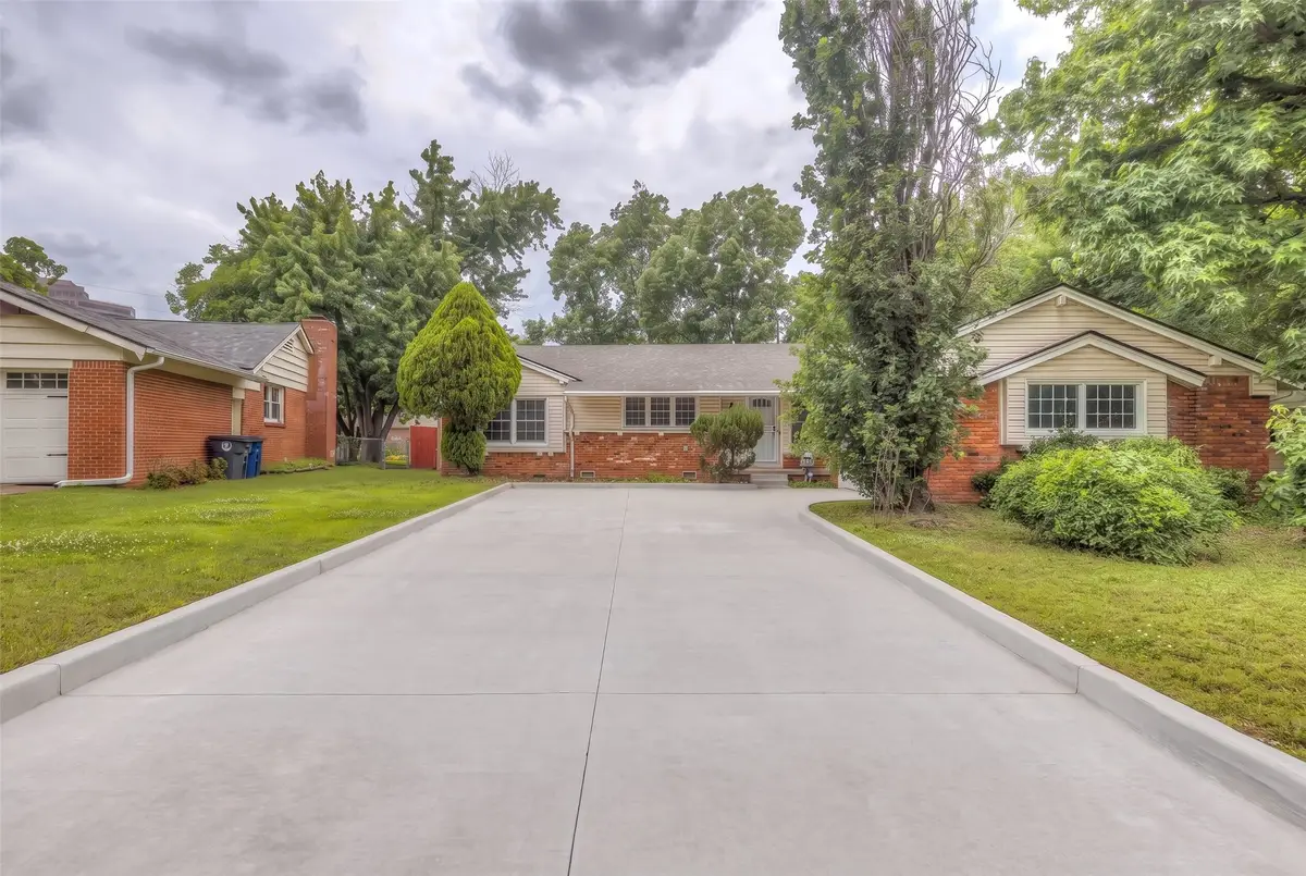 4416 E 58th Place, Tulsa, OK 74135 - #1