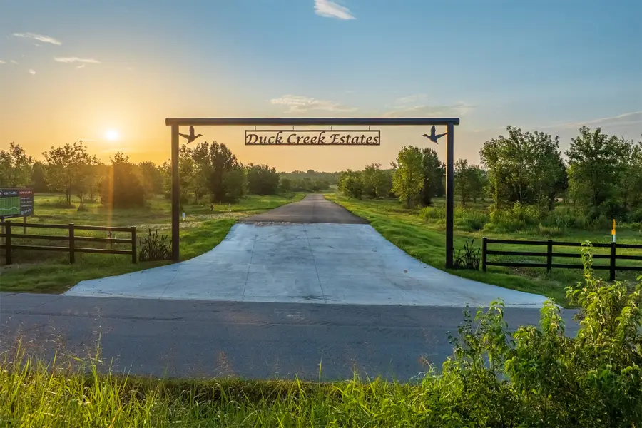 10 W 195th Street S, Mounds, OK 74047 - #2