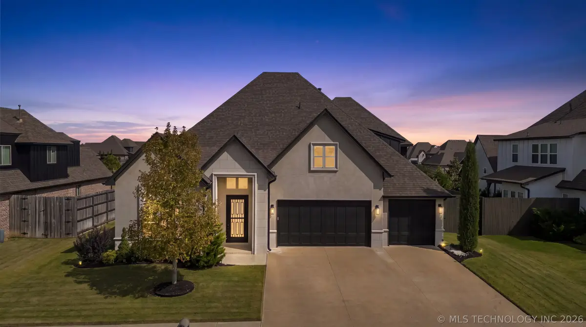 4211 S 166th East Avenue, Tulsa, OK 74134 - #1