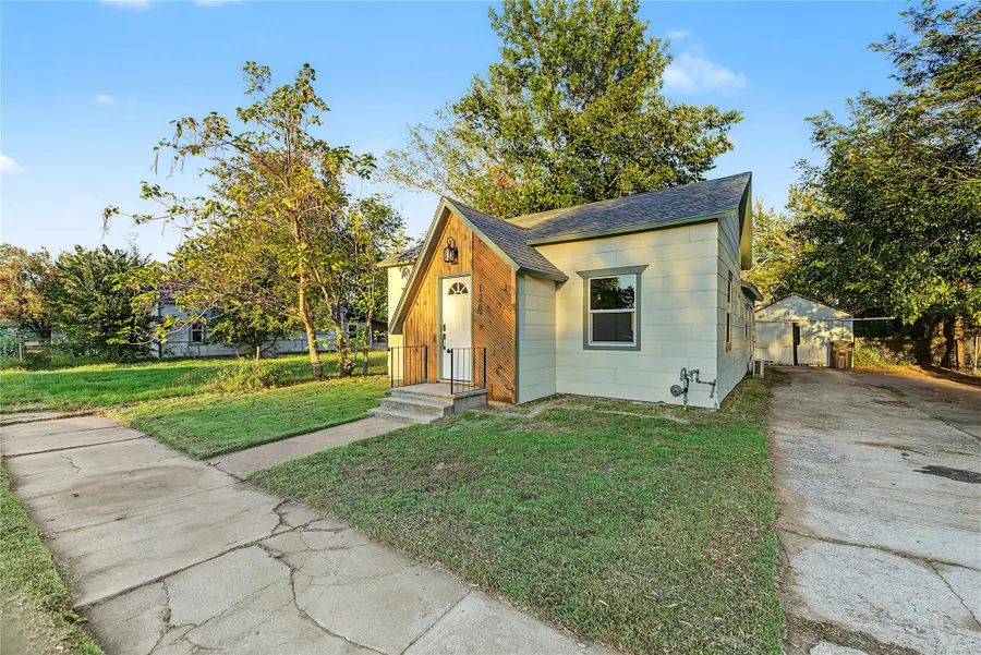 126 N Seminole Avenue, Bartlesville, OK 74003 - #3