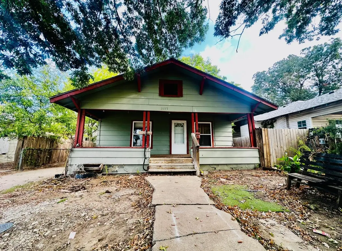 2517 E Admiral Court, Tulsa, OK 74110 - #1