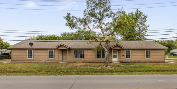 804 S 12th Street, Collinsville, OK 74021