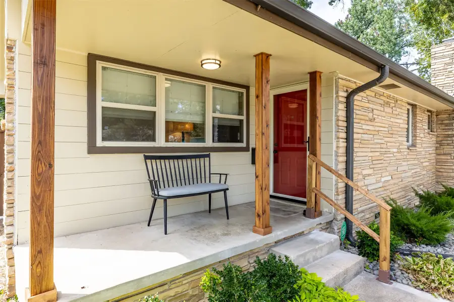 5622 S Columbia Avenue, Tulsa, OK 74105 - #3