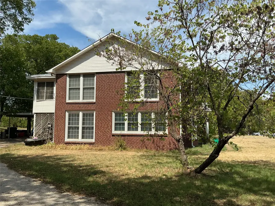600 S 12th Avenue, Madill, OK 73446 - #2