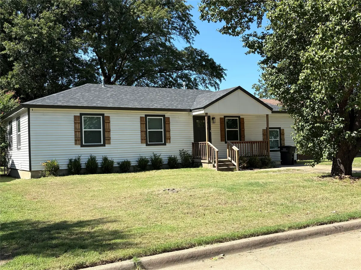 1665 SW Oklahoma Avenue, Bartlesville, OK 74003 - #1