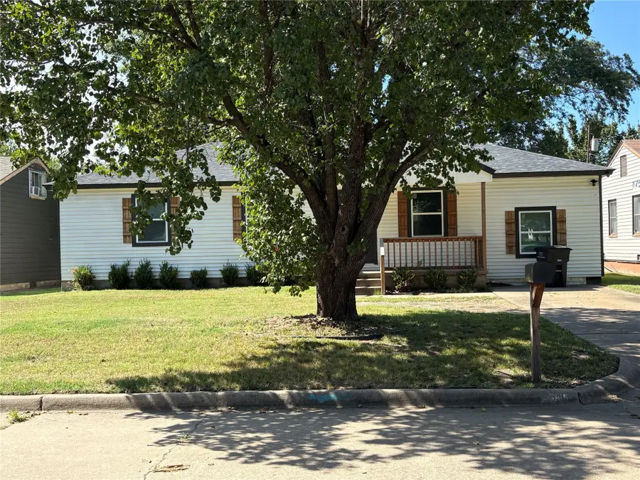 1665 SW Oklahoma Avenue, Bartlesville, OK 74003 - #2