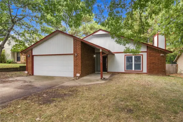 6929 E 97th Street, Tulsa, OK 74133