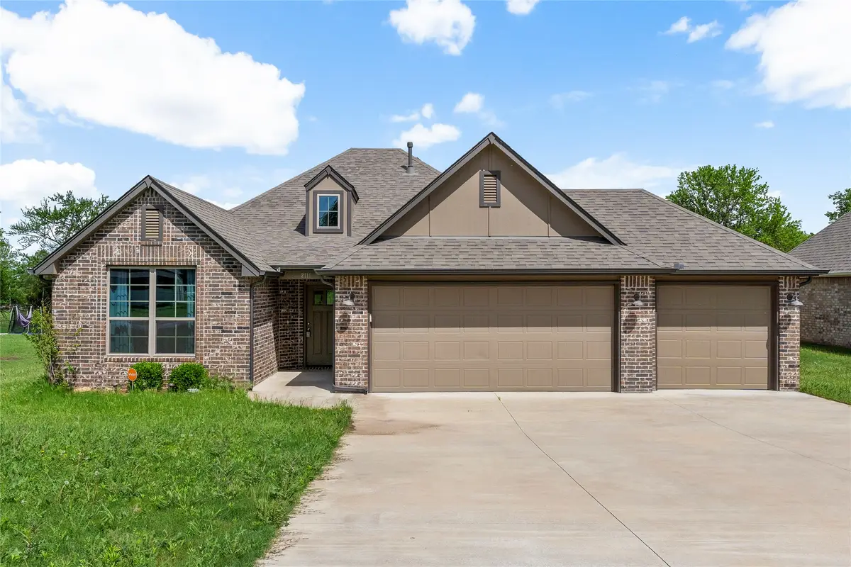 2111 S Osage Avenue W, Skiatook, OK 74070 - #1