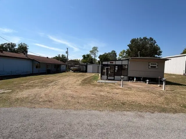 3949 E-z Street, Kingston, OK 73439 - #2