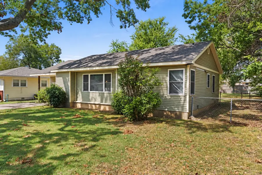 3506 Wayside Drive, Bartlesville, OK 74006 - #3