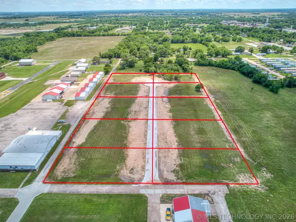 1160 N Amelia Lane, Haskell, OK 74436