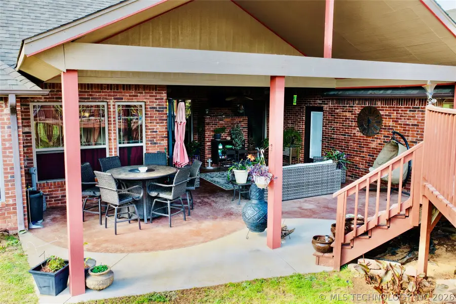 12619 E 233 Road S, Webbers Falls, OK 74470 - #3