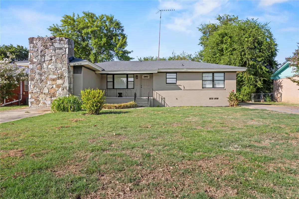 820 W 22nd Street, Ada, OK 74820 - #1